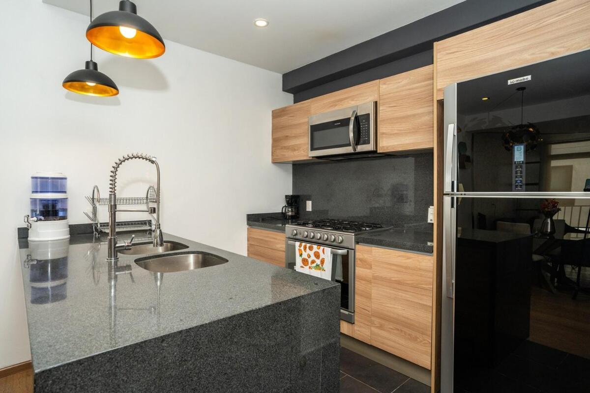 Apartment Modern 2 Bedroom With Gym & Pool In Roma Norte Mexico City